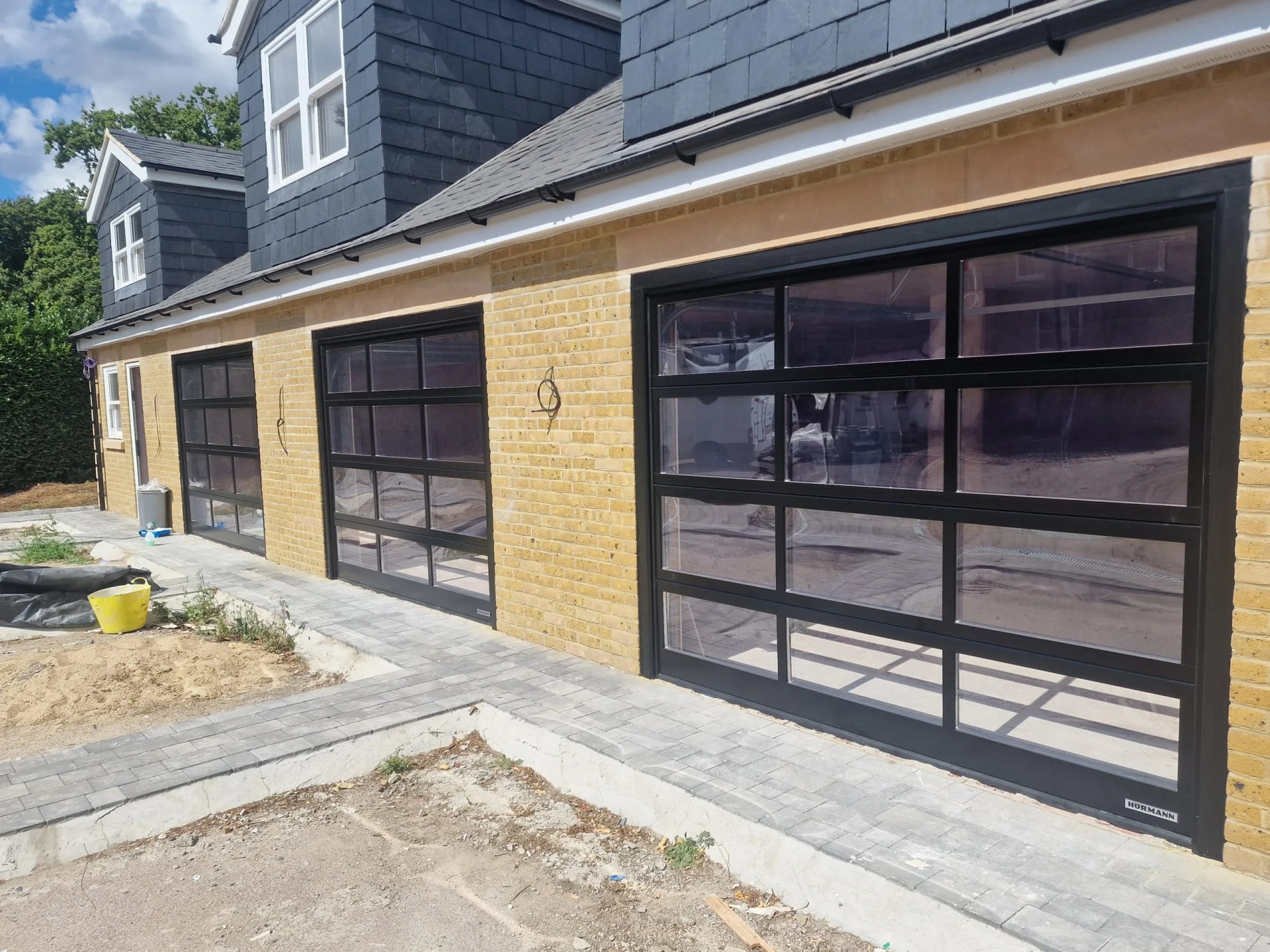 Full-View Glass Doors